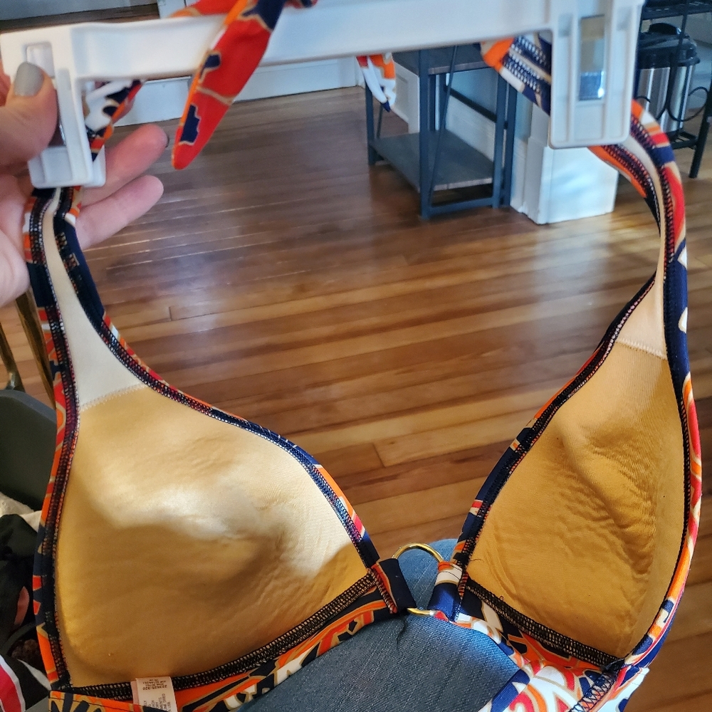 Bathing suit - Picture 2 of 4